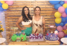 Niver 18 Anos Bárbara - 10 Anos Arthur - 8 Anos Gabrielly