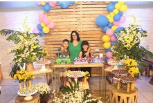 Niver 18 Anos Bárbara - 10 Anos Arthur - 8 Anos Gabrielly