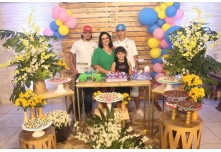 Niver 18 Anos Bárbara - 10 Anos Arthur - 8 Anos Gabrielly