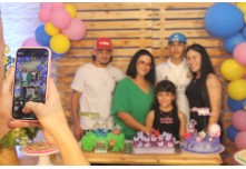 Niver 18 Anos Bárbara - 10 Anos Arthur - 8 Anos Gabrielly