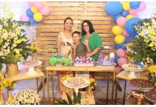 Niver 18 Anos Bárbara - 10 Anos Arthur - 8 Anos Gabrielly