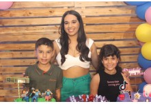 Niver 18 Anos Bárbara - 10 Anos Arthur - 8 Anos Gabrielly