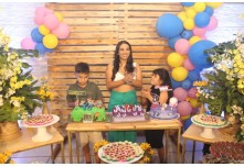 Niver 18 Anos Bárbara - 10 Anos Arthur - 8 Anos Gabrielly