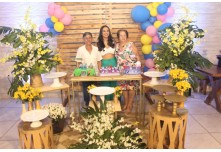 Niver 18 Anos Bárbara - 10 Anos Arthur - 8 Anos Gabrielly