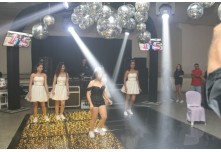 Niver 15 Anos Maria Vitoria