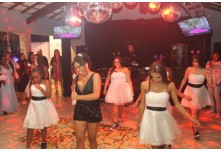 Niver 15 Anos Thaylara