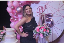 Niver 15 Anos Bia Chiarelo