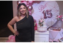 Niver 15 Anos Bia Chiarelo