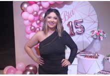 Niver 15 Anos Bia Chiarelo