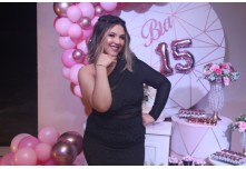 Niver 15 Anos Bia Chiarelo