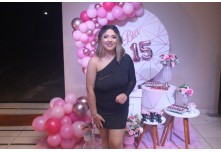 Niver 15 Anos Bia Chiarelo