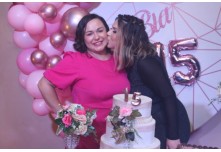 Niver 15 Anos Bia Chiarelo