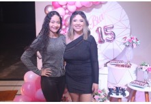 Niver 15 Anos Bia Chiarelo