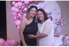 Niver 15 Anos Bia Chiarelo