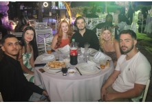 Niver 15 Anos Thauany Ester