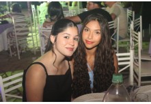 Niver 15 Anos Thauany Ester