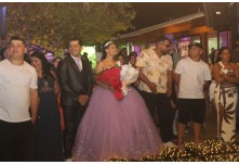 Niver 15 Anos Thauany Ester