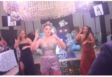 Niver 15 Anos Ana Clara Delgado