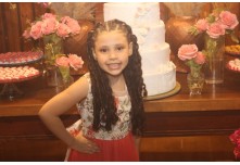 Niver 15 Anos Lara Lindicy