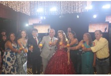 Niver 15 Anos Lara Lindicy