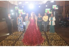 Niver 15 Anos Lara Lindicy