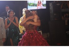 Niver 15 Anos Lara Lindicy