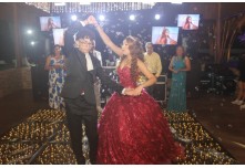 Niver 15 Anos Lara Lindicy