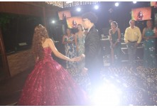 Niver 15 Anos Lara Lindicy