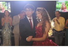 Niver 15 Anos Lara Lindicy