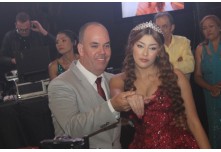 Niver 15 Anos Lara Lindicy