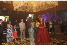 Niver 15 Anos Lara Lindicy