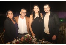 Niver 15 Anos Maria Laura Dutra