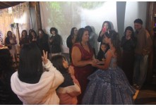 Niver 15 Anos Laura Moris 