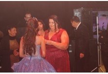 Niver 15 Anos Laura Moris 