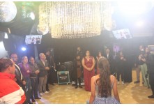 Niver 15 Anos Laura Moris 