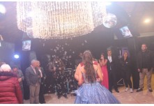 Niver 15 Anos Laura Moris 