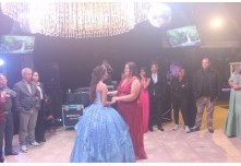 Niver 15 Anos Laura Moris 