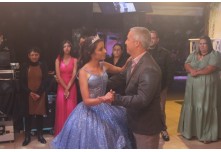 Niver 15 Anos Laura Moris 