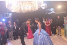 Niver 15 Anos Laura Moris 