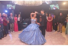 Niver 15 Anos Laura Moris 