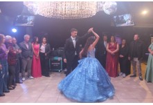 Niver 15 Anos Laura Moris 