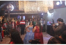 Niver 15 Anos Laura Moris 