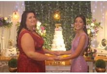 Niver 15 Anos Laura Moris 