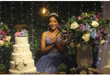 Niver 15 Anos Laura Moris 