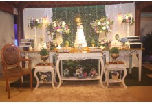 Niver 15 Anos Laura Moris 