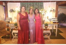 Niver 15 Anos Laura Moris 