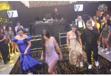 Niver 15 Anos Nicolly 