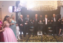 Niver 15 Anos Yasmin