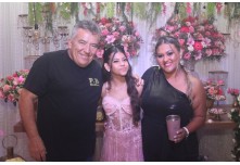 Niver 15 Anos Yasmin