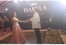 Niver 15 Anos Isabela Valério